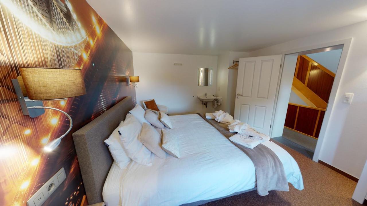 Ferienhof A&B Wellness Villa 12 Personen Hunningen Bagian luar foto