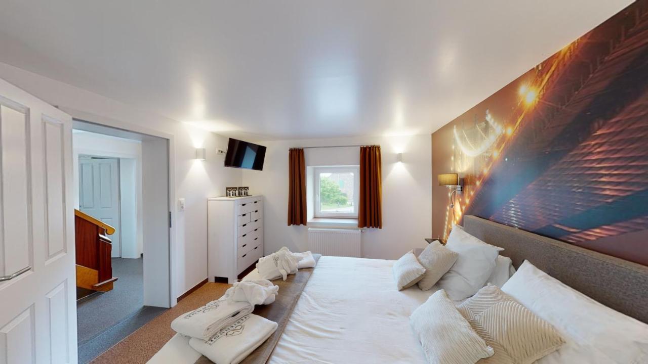 Ferienhof A&B Wellness Villa 12 Personen Hunningen Bagian luar foto